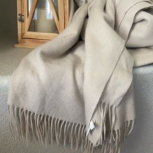 100% Cashmere Throw Blanket